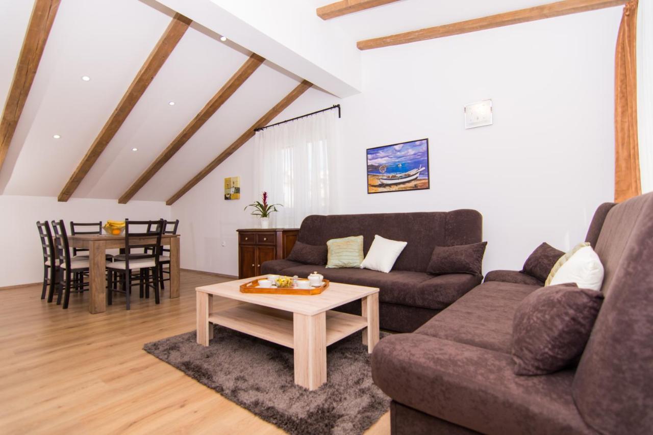 Misura Apartment *
